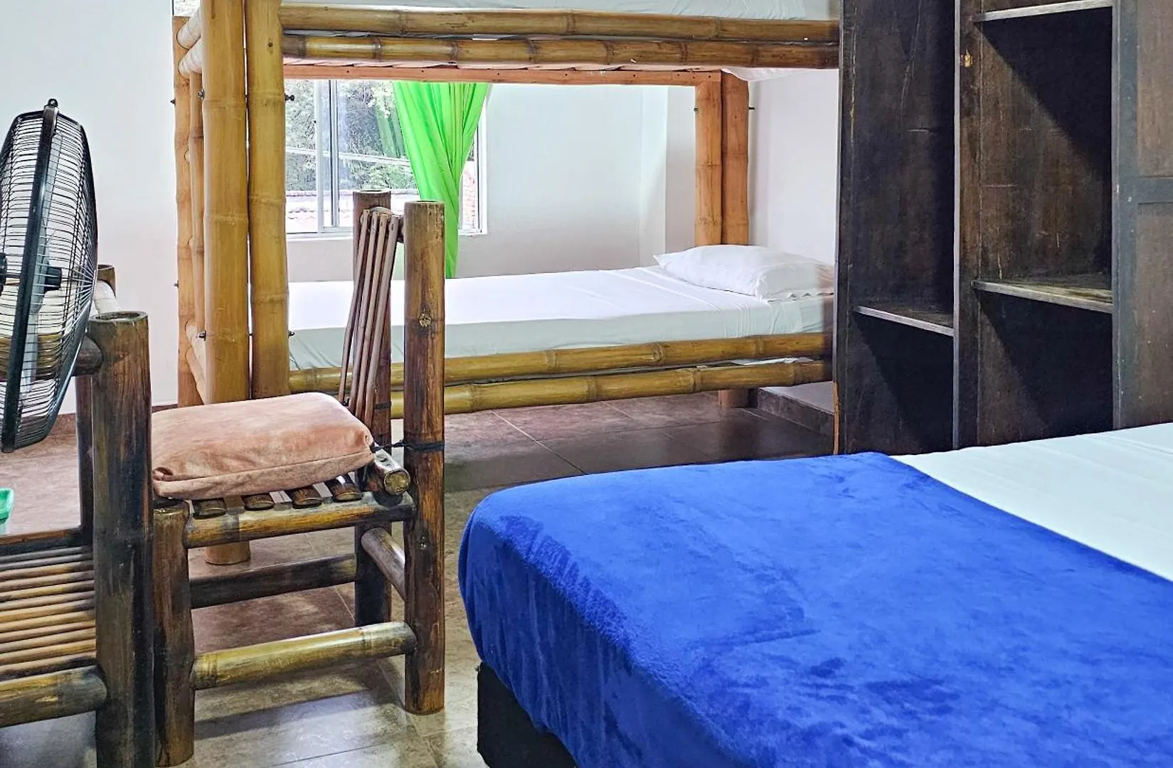 Guest house Maisant Hostel Cali